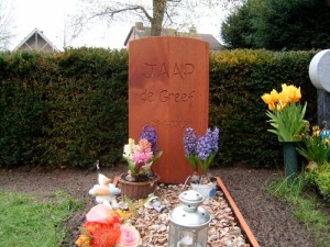photo1